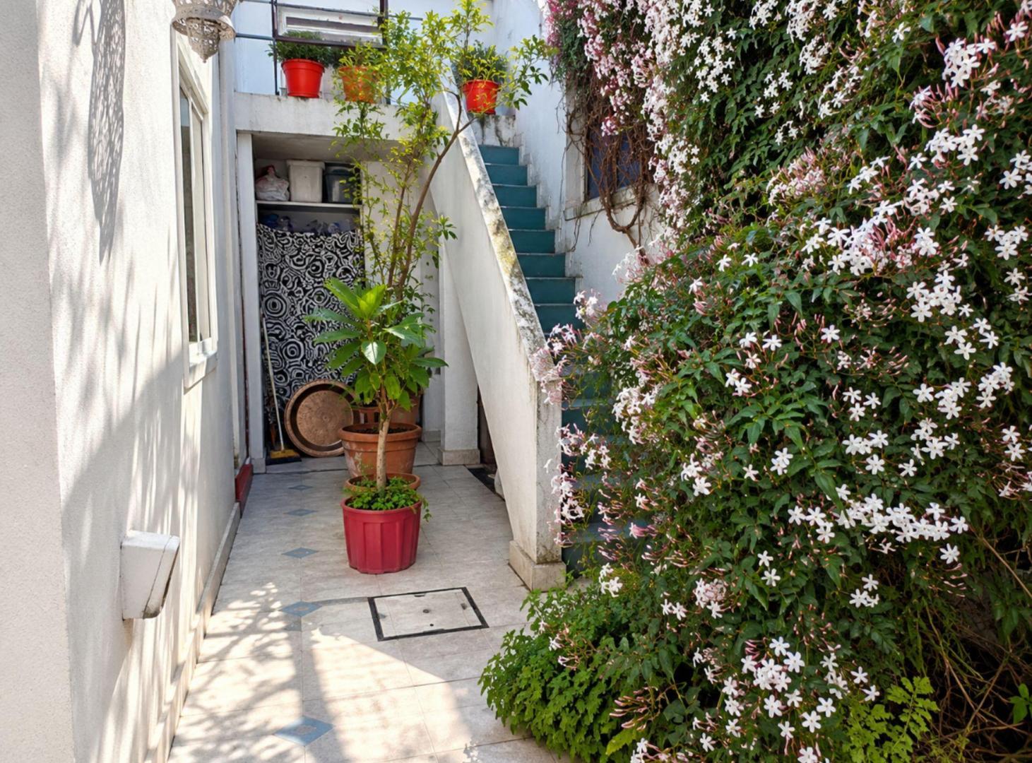 Foto de VENTA PH VILLA CRESPO 3 AMB TERRAZA, imagen 2