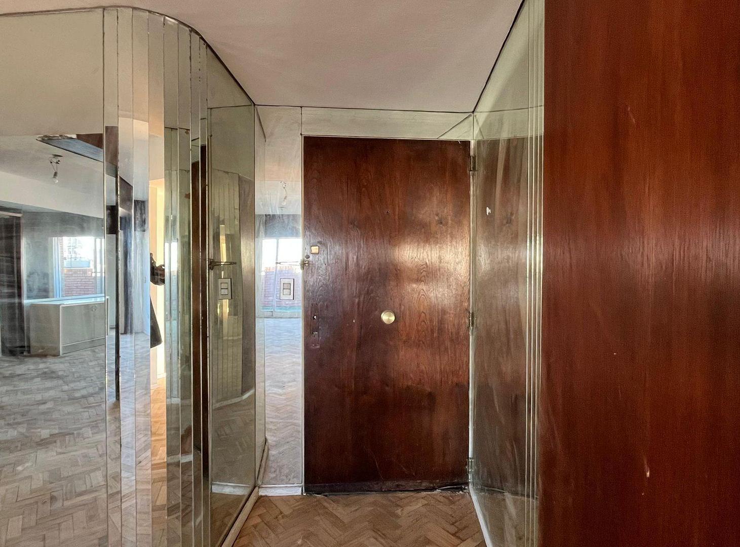 Foto de VENTA SEMIPISO 4 AMB + ESCRI BARRIO NORTE 195M2, imagen 5