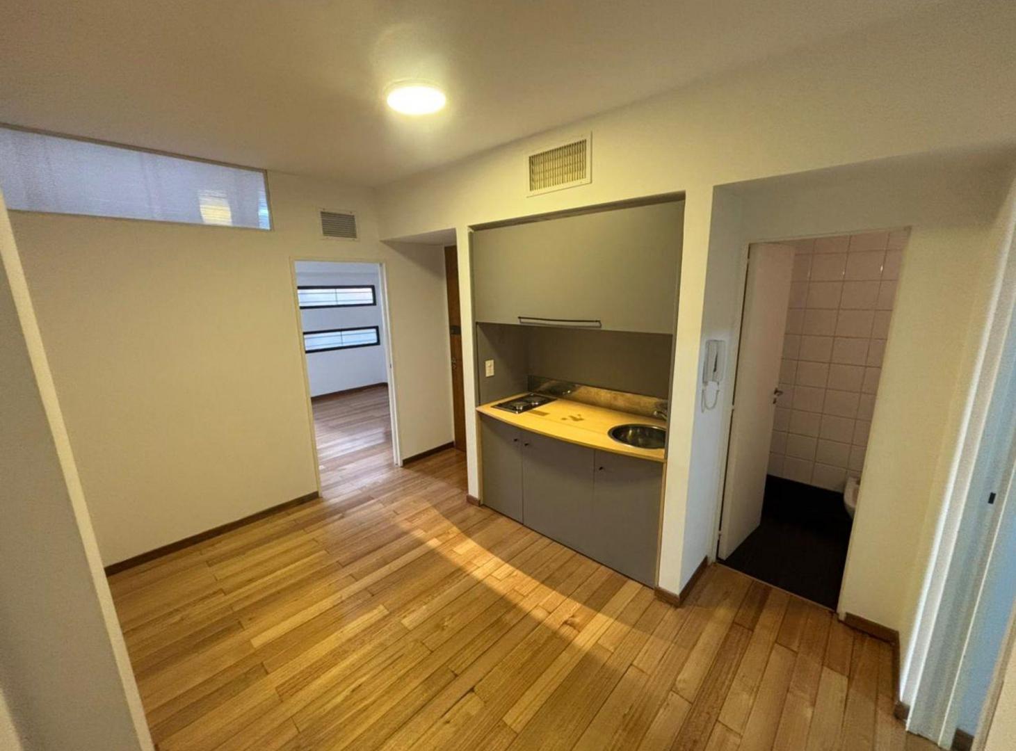 Foto de VENTA 2 AMB PALERMO-OFICINA-CONSULTORIO- c/BALCÓN, imagen 1