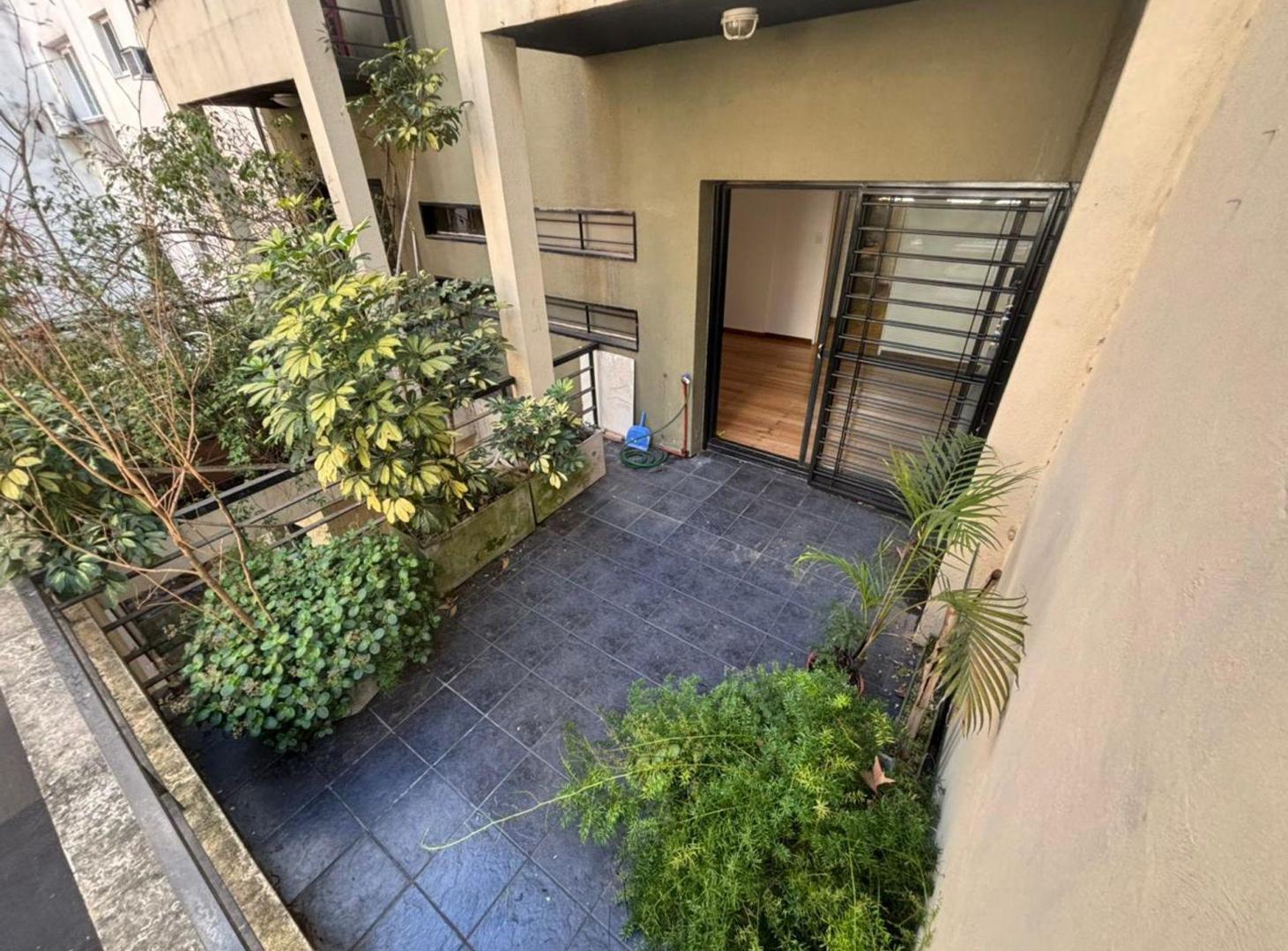 Foto de VENTA 2 AMB PALERMO-OFICINA-CONSULTORIO- c/BALCÓN, imagen 3