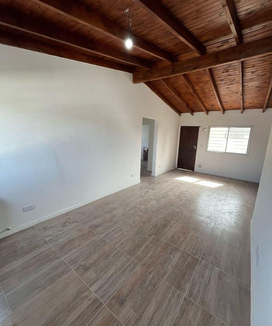 Foto de PH en alquiler – Centro de General Rodríguez, imagen 4
