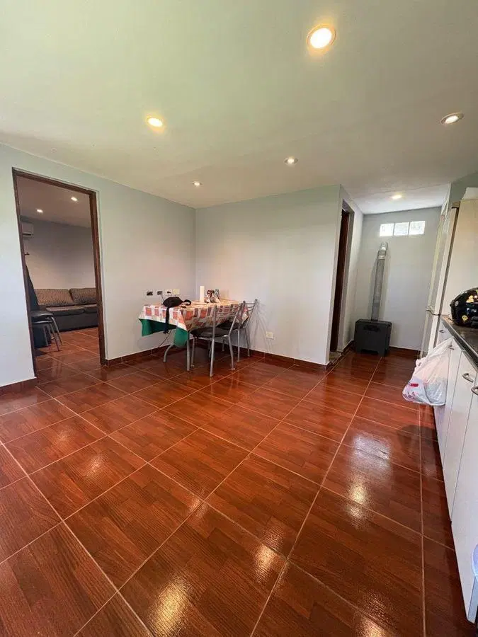 Casa en venta, Barrio los troncos, General Rodriguez 5