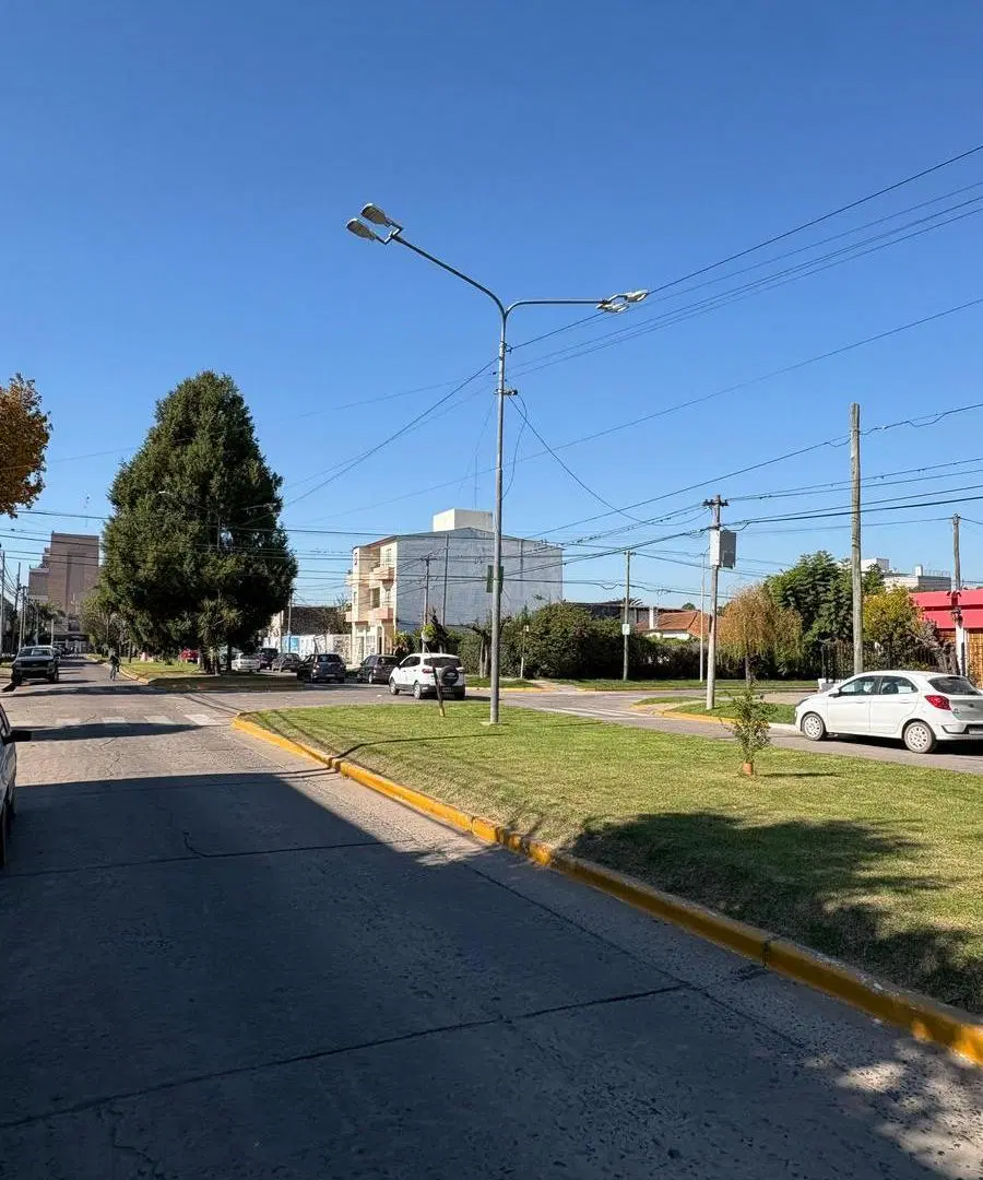 Local en el centro de General Rodriguez 2