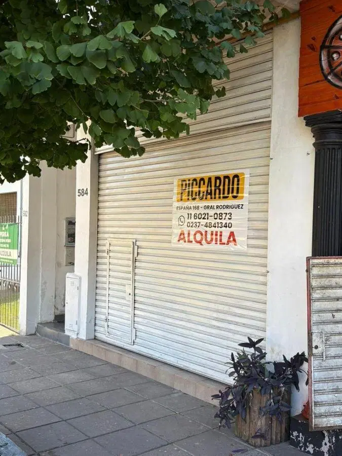 Local comercial en alquiler – Centro de General Rodríguez 3