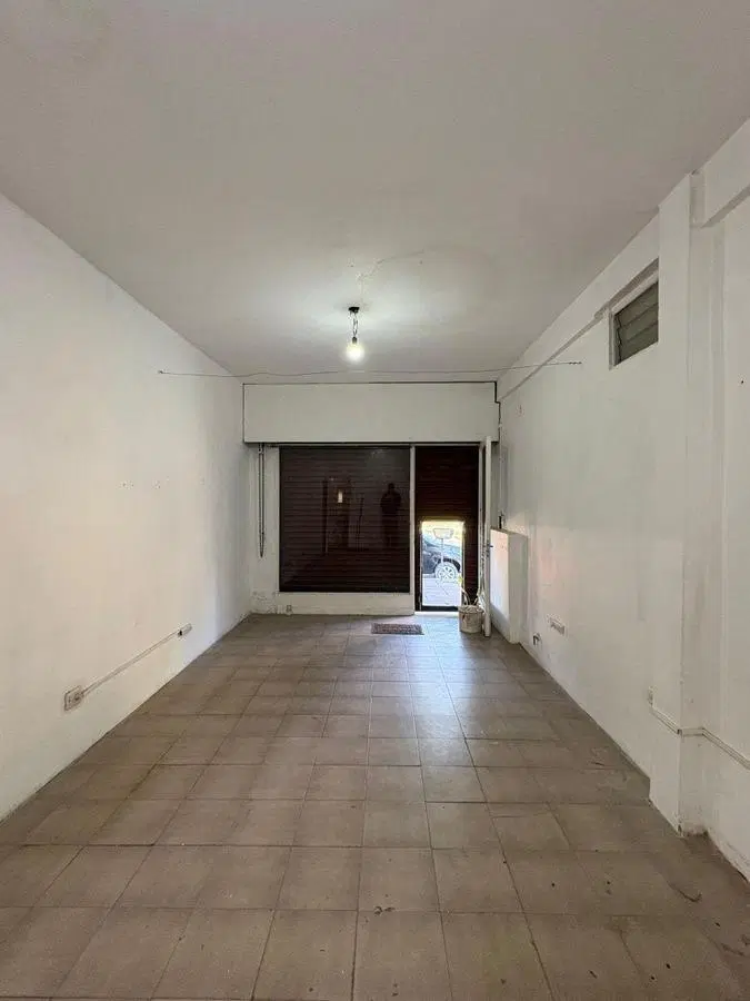Local comercial en alquiler – Centro de General Rodríguez 4