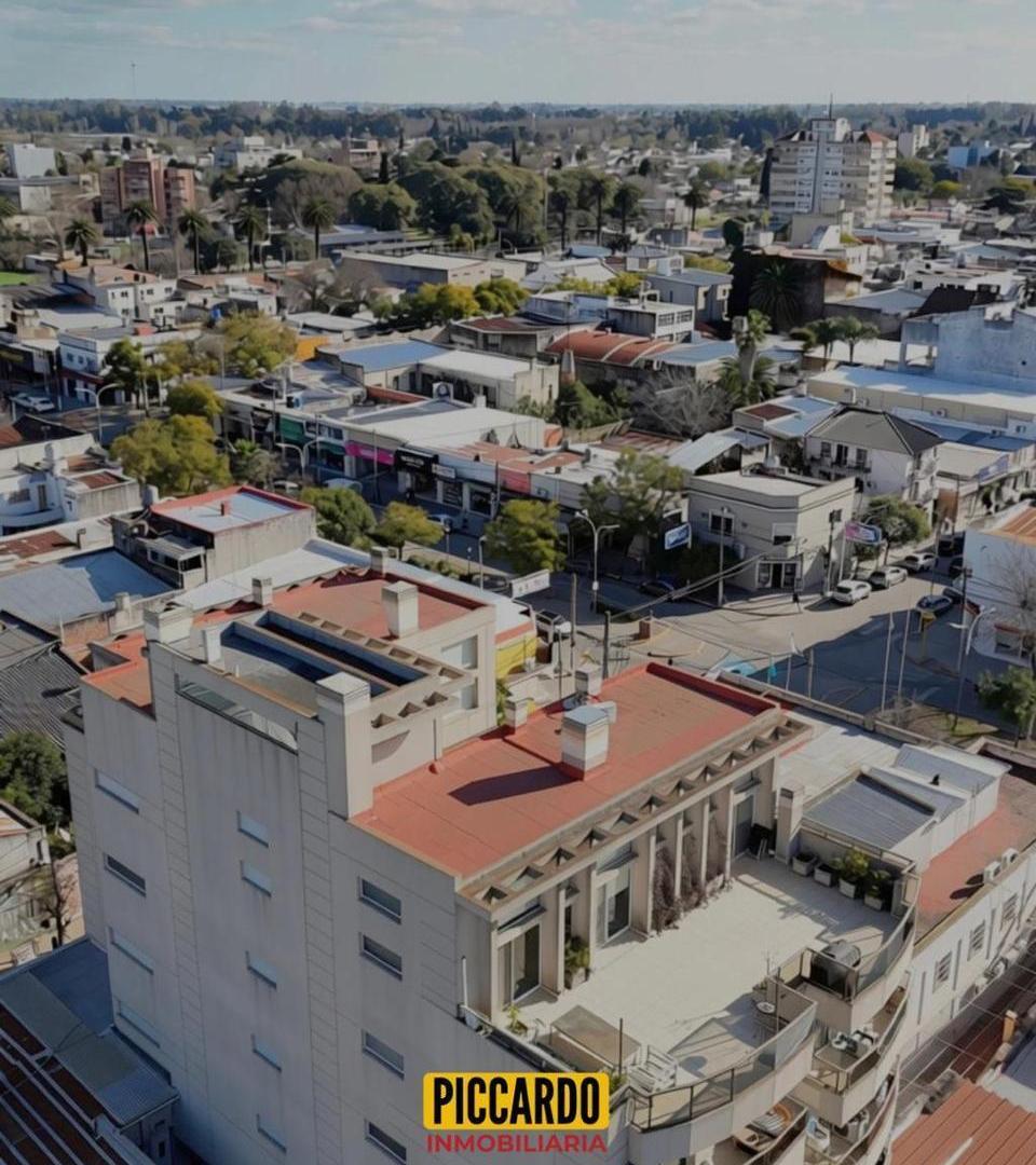 Foto de Departamento de 3 ambientes con jardín interno exclusivo – Centro de, imagen 4