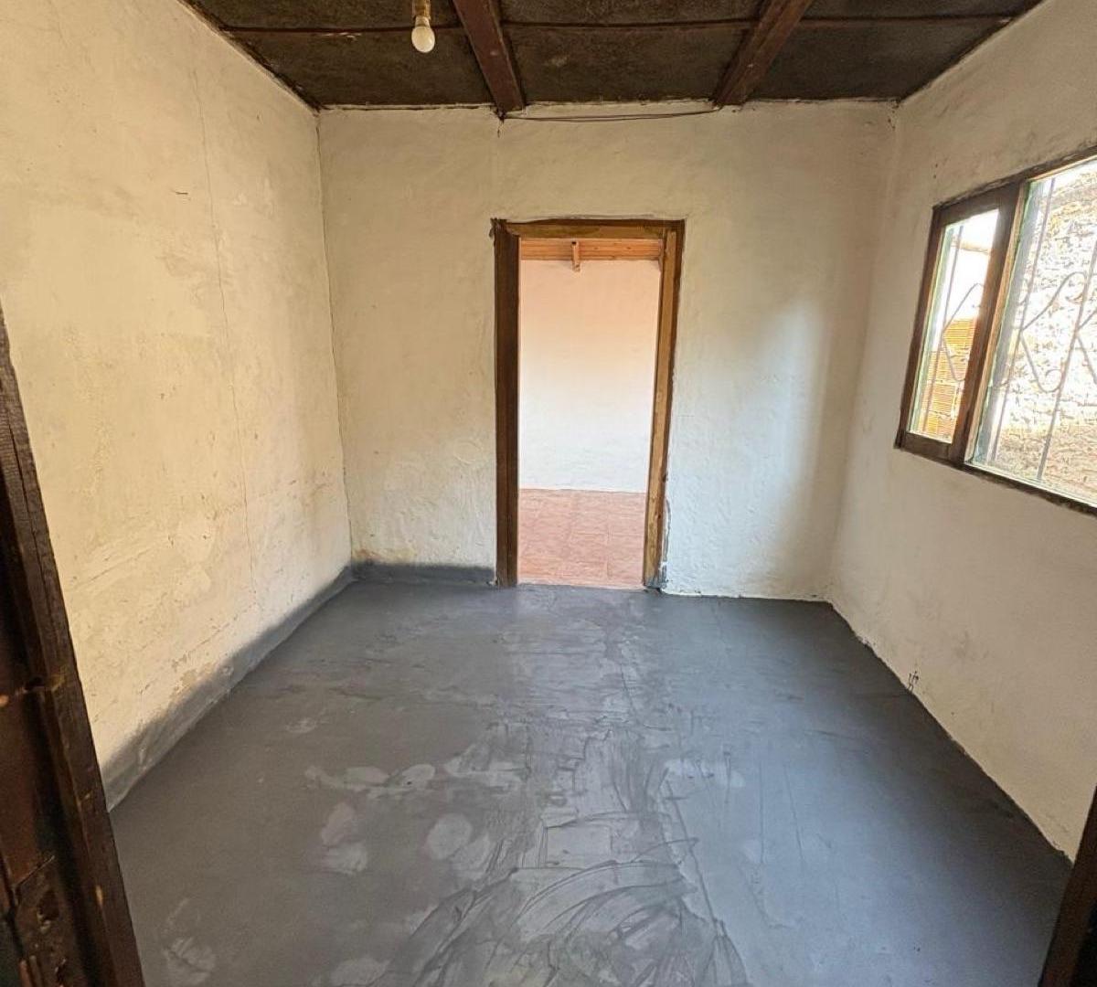 Foto de Casa de 3 ambientes con patio sobre calle Legaz – General Rodríguez, imagen 5