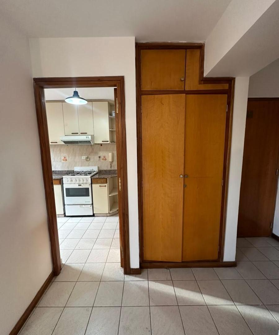 Foto de Nueva Córdoba alquiler 2 dormitorios con COCHERA mts Buen Pastor, imagen 3