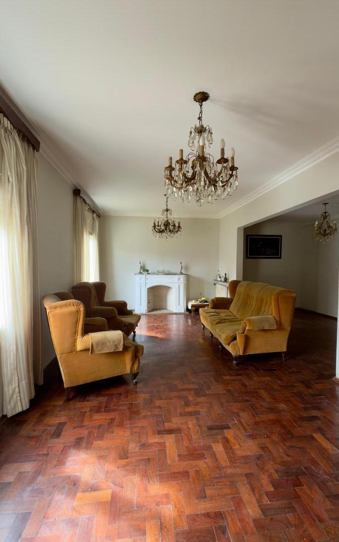 Foto de Casa en VENTA Barrio Patria a mts de Genral Paz 4 dormitorios, imagen 4