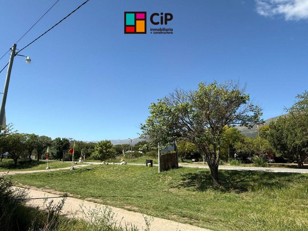Venta de lote sobre Ruta 1 en Cortaderas
Excelente oportunidad