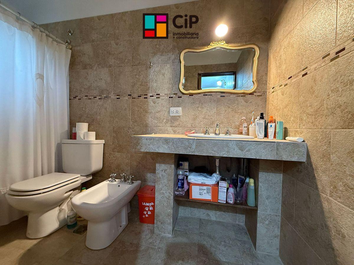 Foto de Casa en venta en Cortaderas sobre asfalto Zona céntrica a mts de escuela, imagen 2