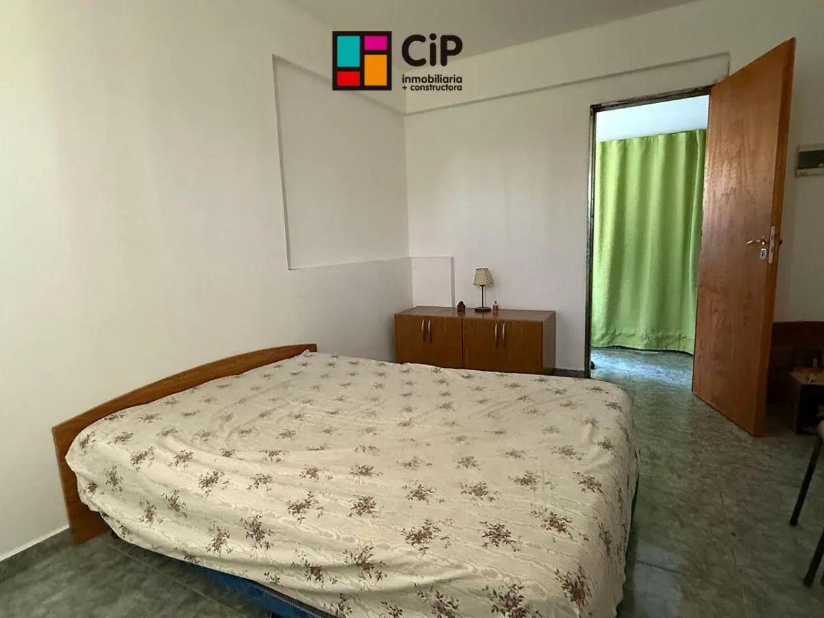 Casa en venta a mts de la plaza de Cortaderas
Con opción a ampliar y construir una cabaña mas 3