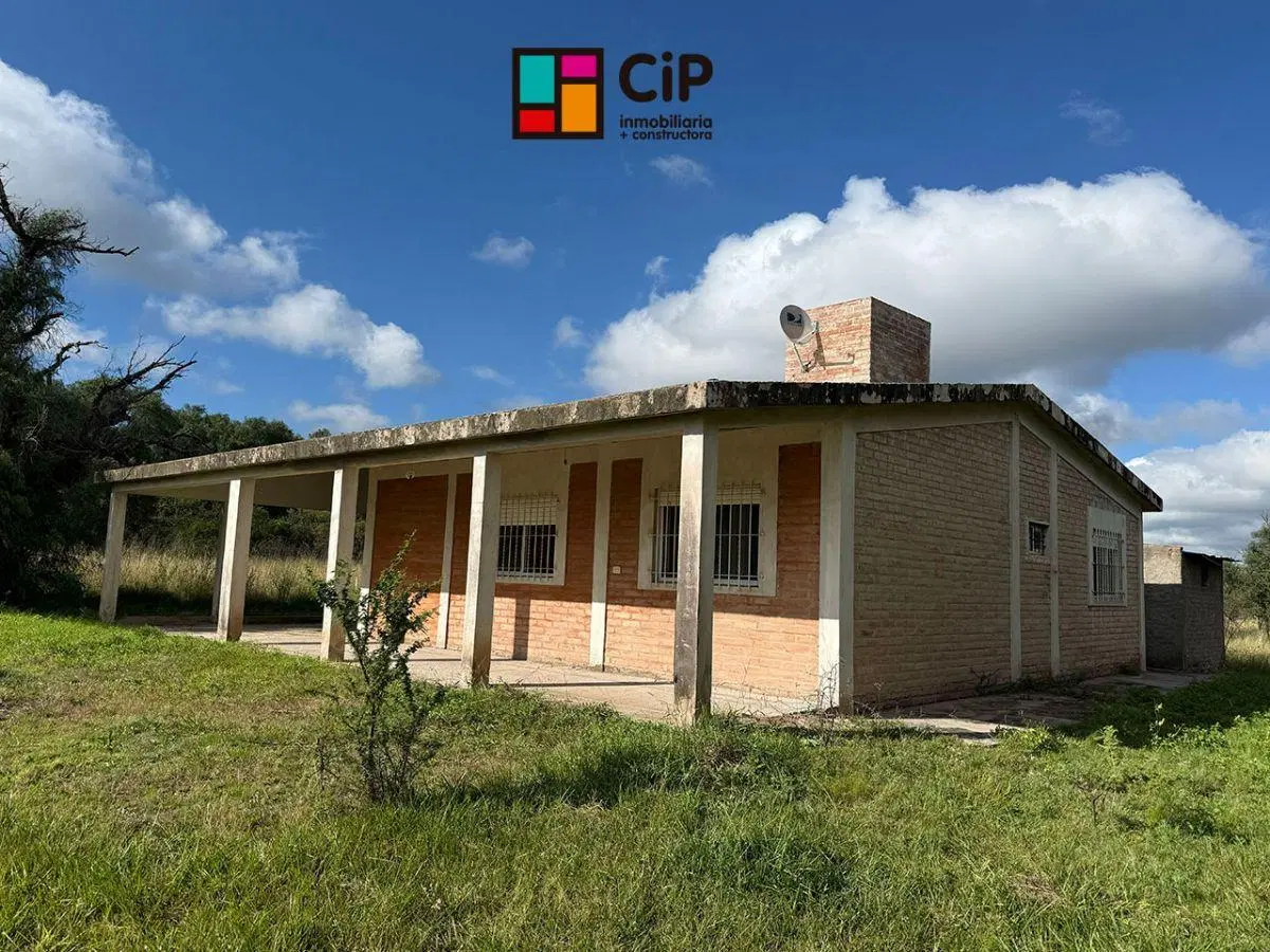 Casa en venta en Villa Larca sobre Ruta 6 5