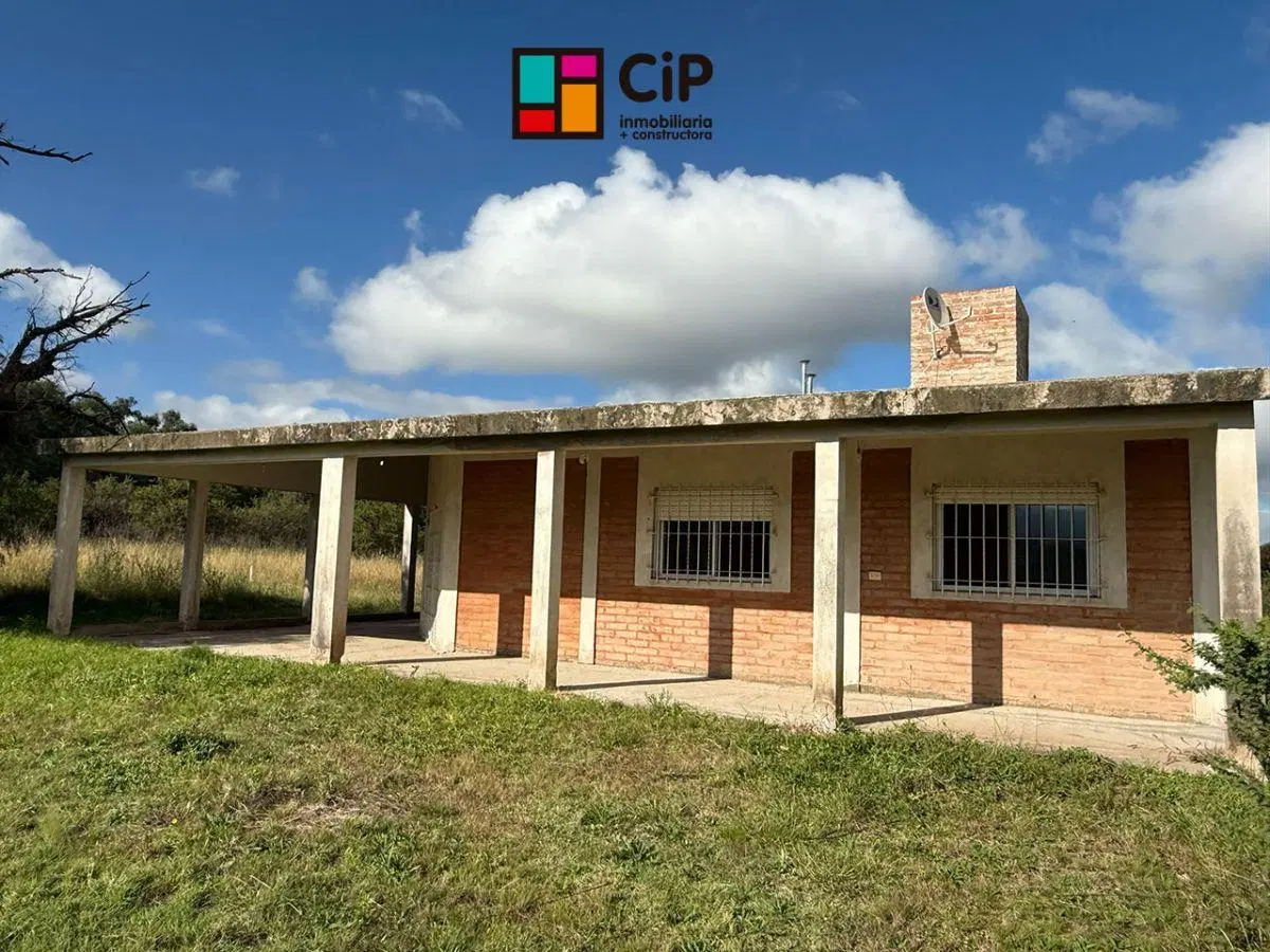 Casa en venta en Villa Larca sobre Ruta 6 2