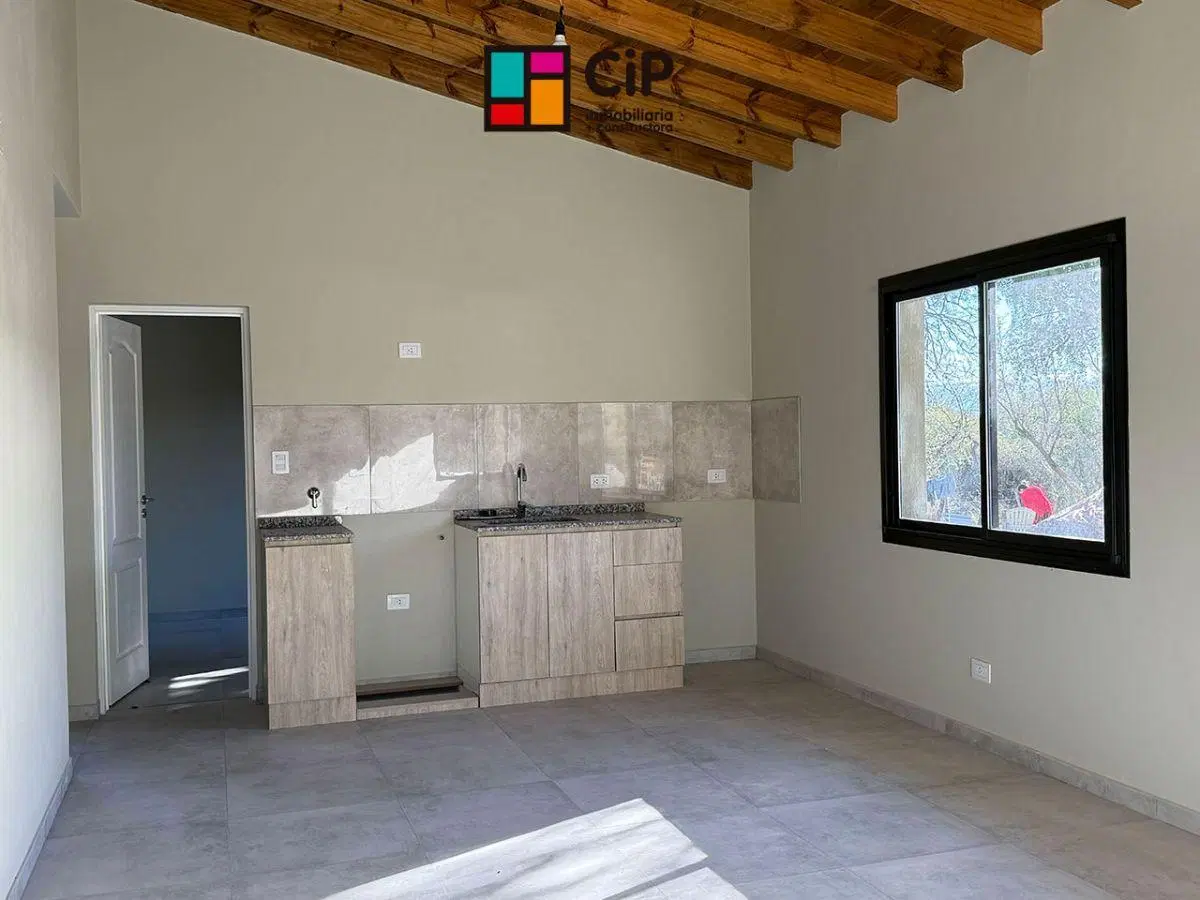 Casa en venta en Merlo a 10 minutos del Centro
A cuadras de la Escuela Técnica 1