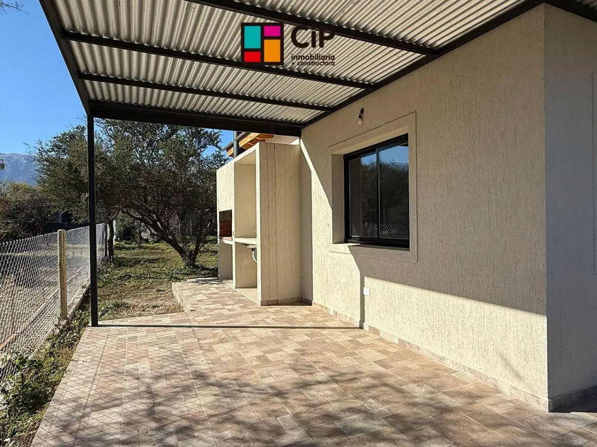 Casa a estrenar en venta a minutos de Escuela Técnica
A minutos de la plaza principal 2