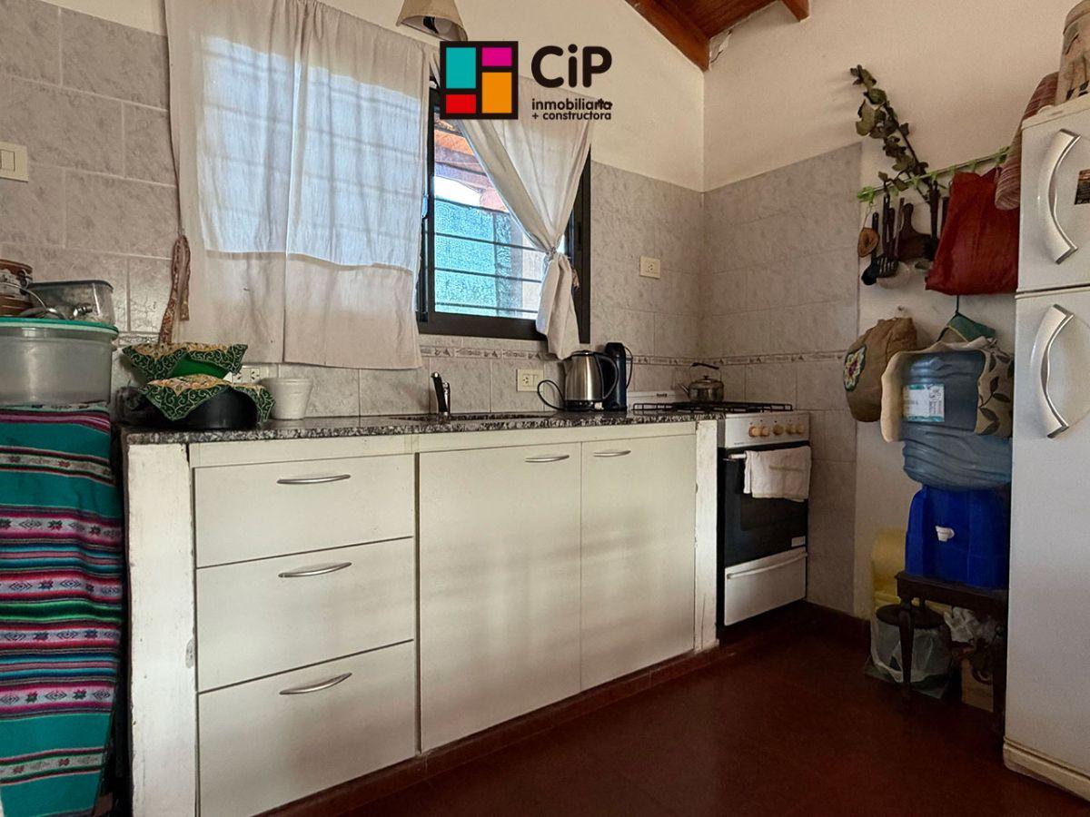 Foto de Casa en venta en Carpintería a mts de Av. Mandarinos A mts de Av. Los, imagen 2