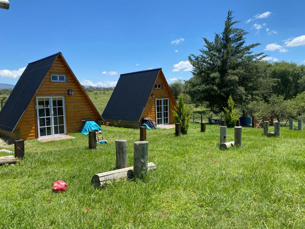 Vendo Complejos Cabañas en Potrero de Garay 2