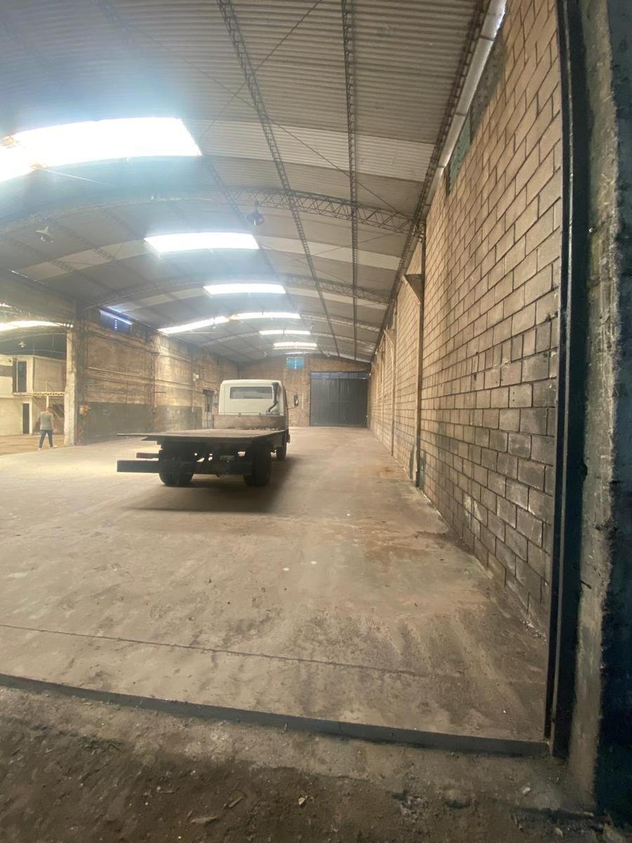 Local Galpones en Venta Sobre Ruta E55 Calera 3