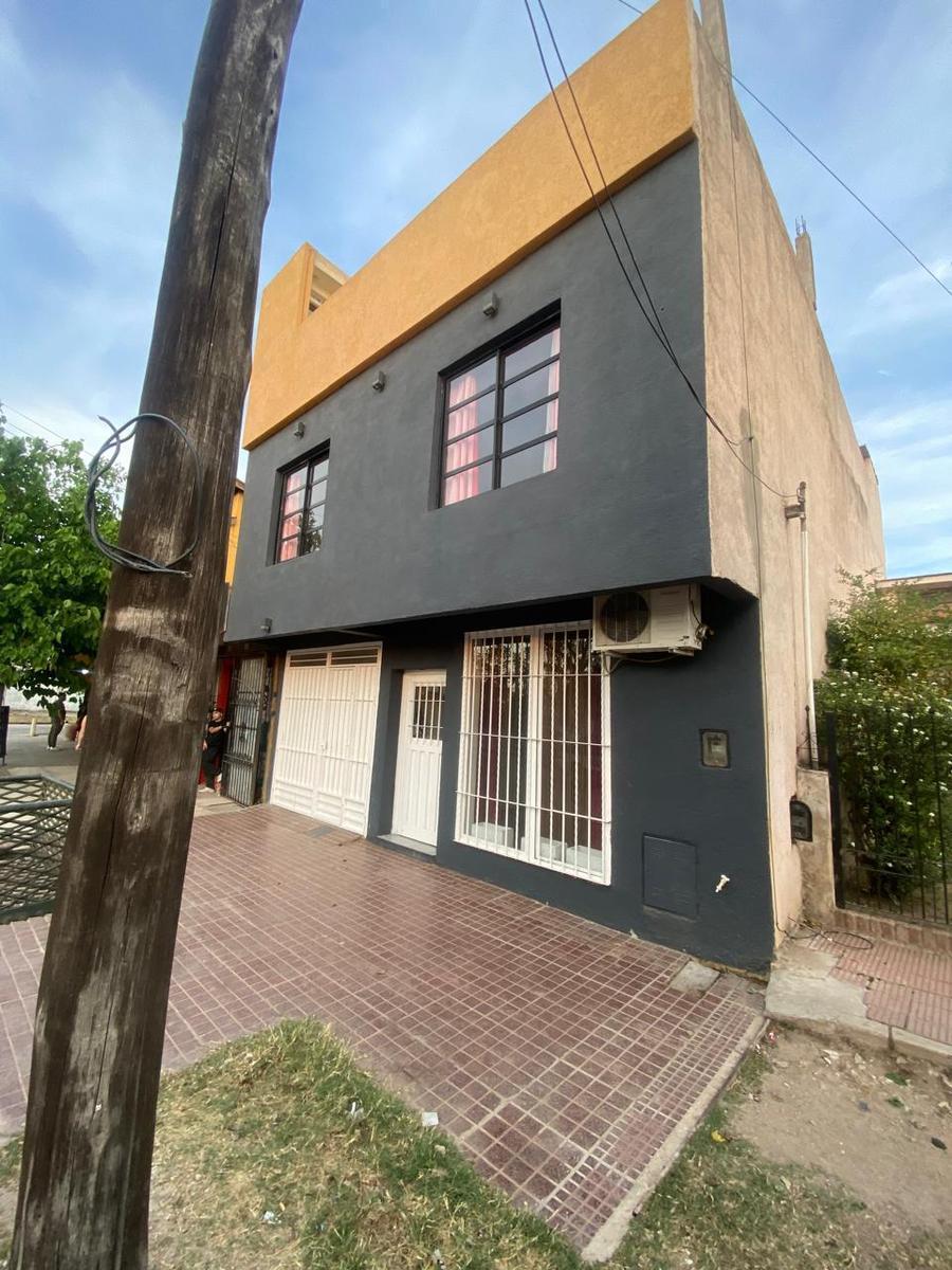 Casa en Barrio Santa Isabel 1° Sección 2