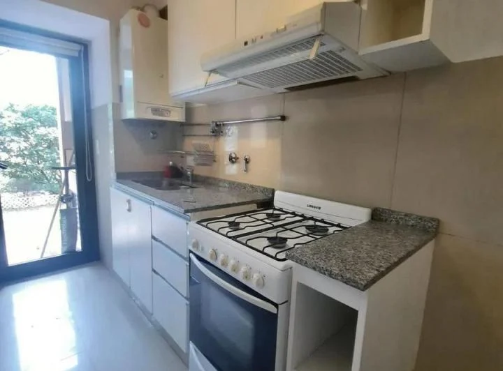 Departamento dos dormitorios en Casonas de Manantiales 1