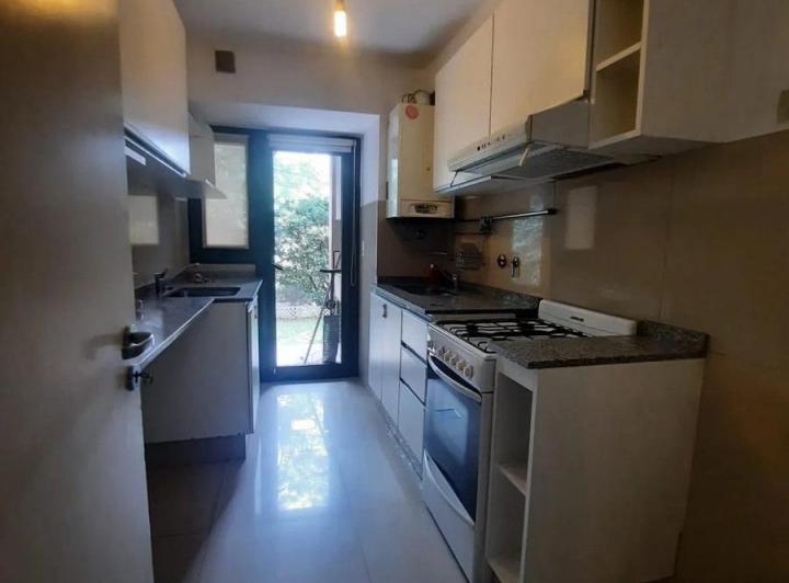 Departamento dos dormitorios en Casonas de Manantiales 4