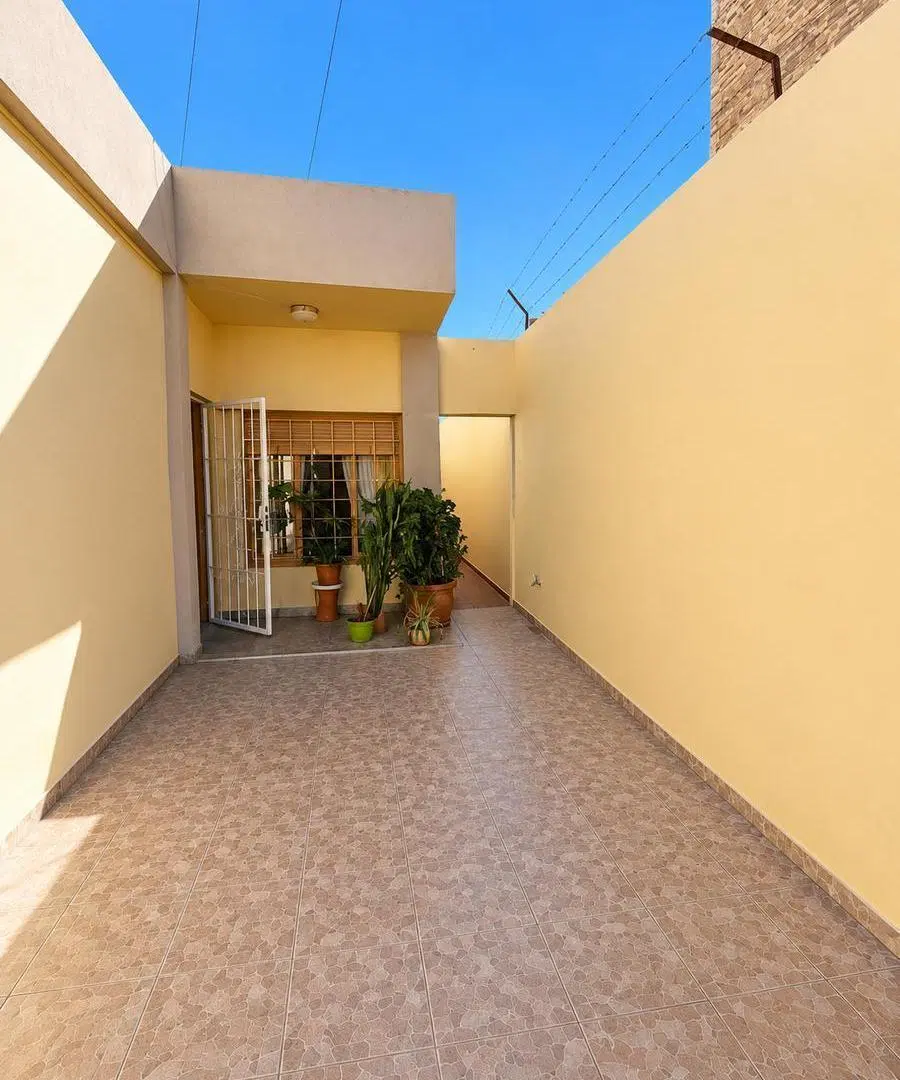 Casa mas local y departamento en venta en San Martín excelente ubicación 3