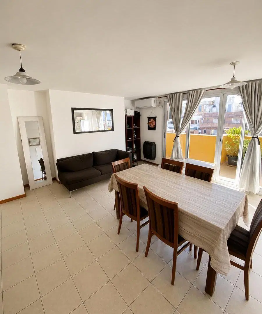 Departamento en venta tres dormitorios amplio muy bien ubicado en Nueva Cordoba 5