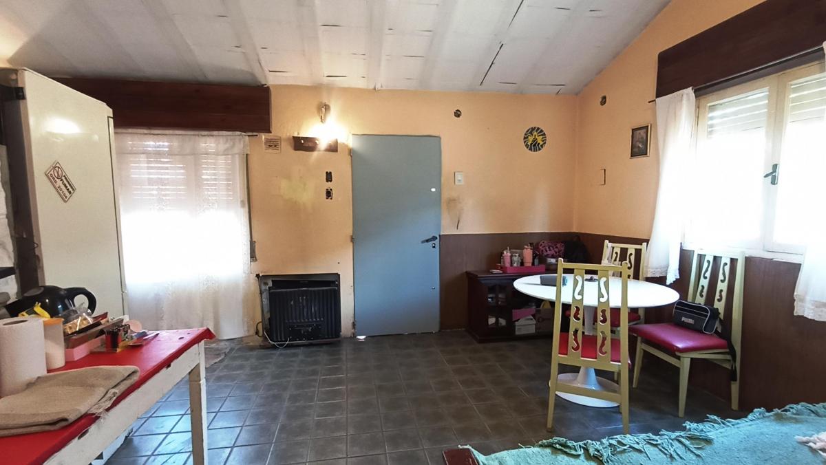 En Venta Casa y Dos Cabañas en Block, en Bo Faro Norte a 7 Cuadras de La Costa 2