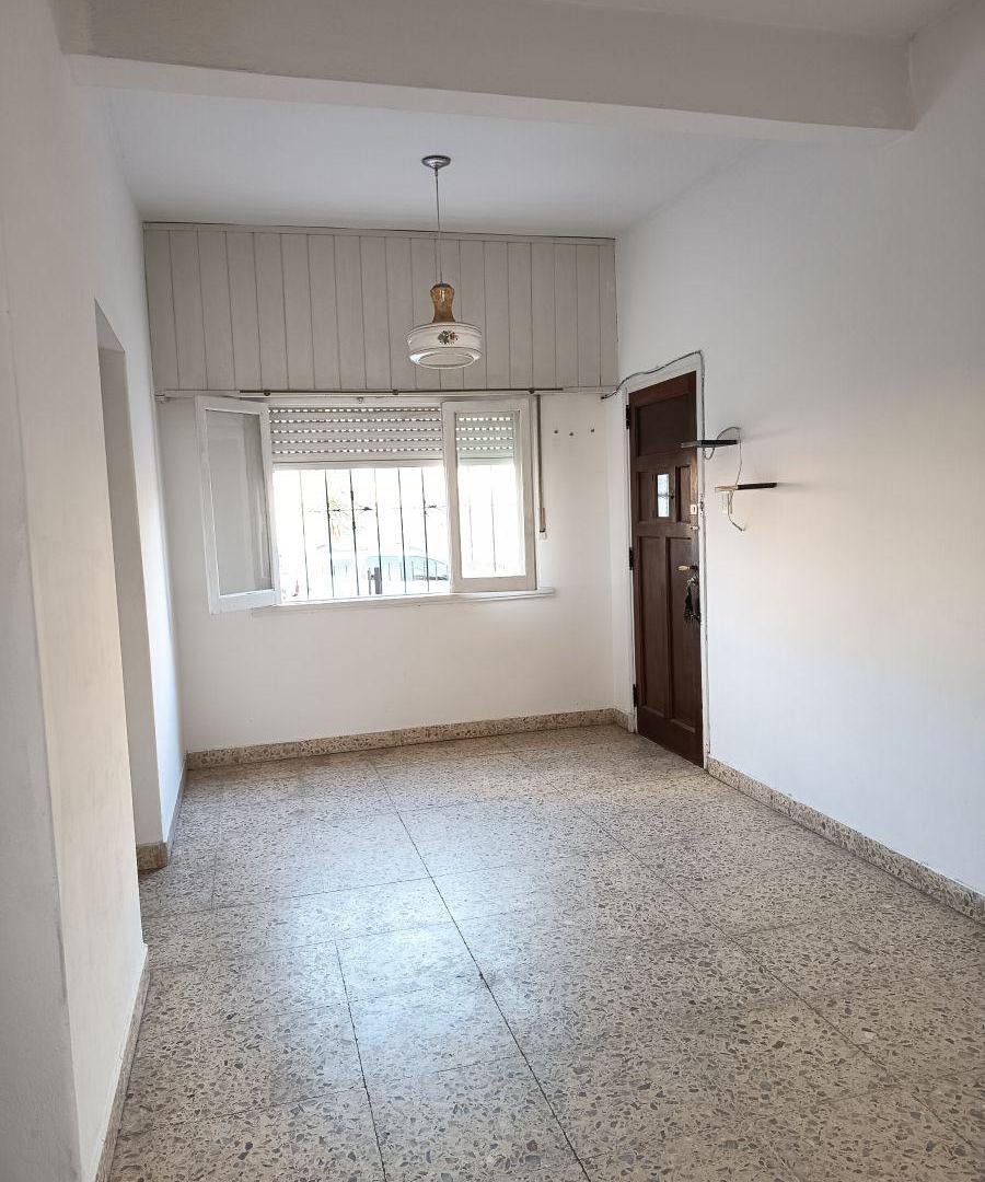 Foto de ALQUILER 24 MESES CASA 3 AMB CON PATIO Y COCHERA EN PUNTA MOGOTES, imagen 1
