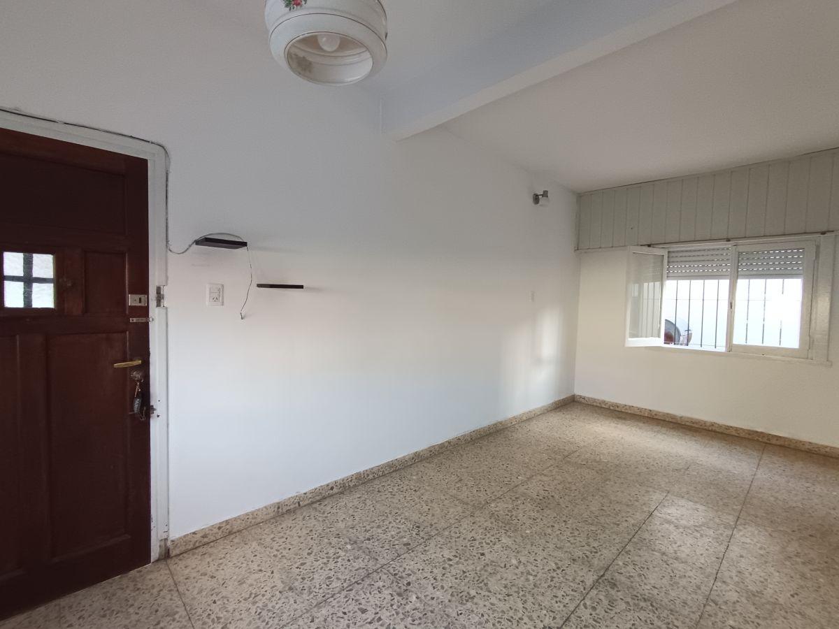 Foto de ALQUILER 24 MESES CASA 3 AMB CON PATIO Y COCHERA EN PUNTA MOGOTES, imagen 3