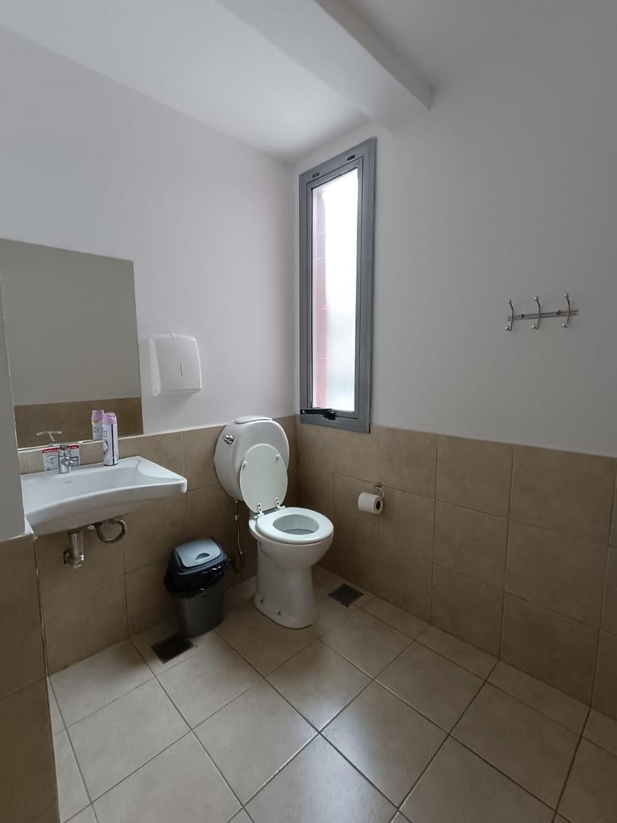Villa Allende - Rio de Janeiro 137 - Local - Venta 2