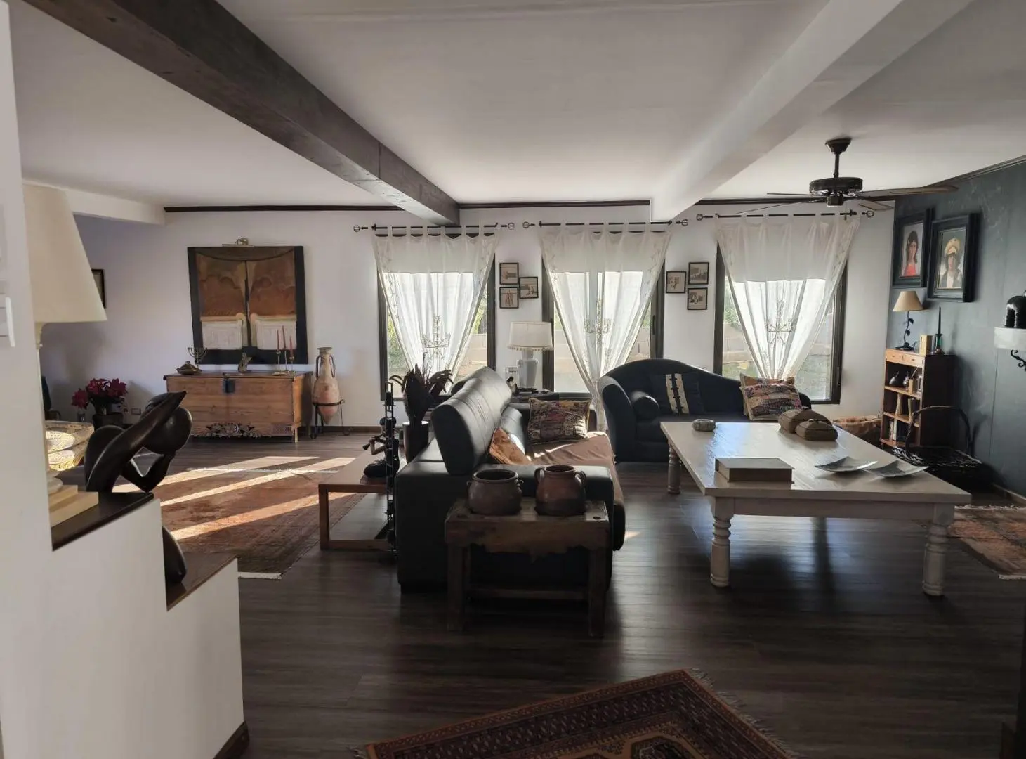 El Golf, B° Privado el Anglo - CASA DE CATEGORIA -3 DORM - VENTA 4