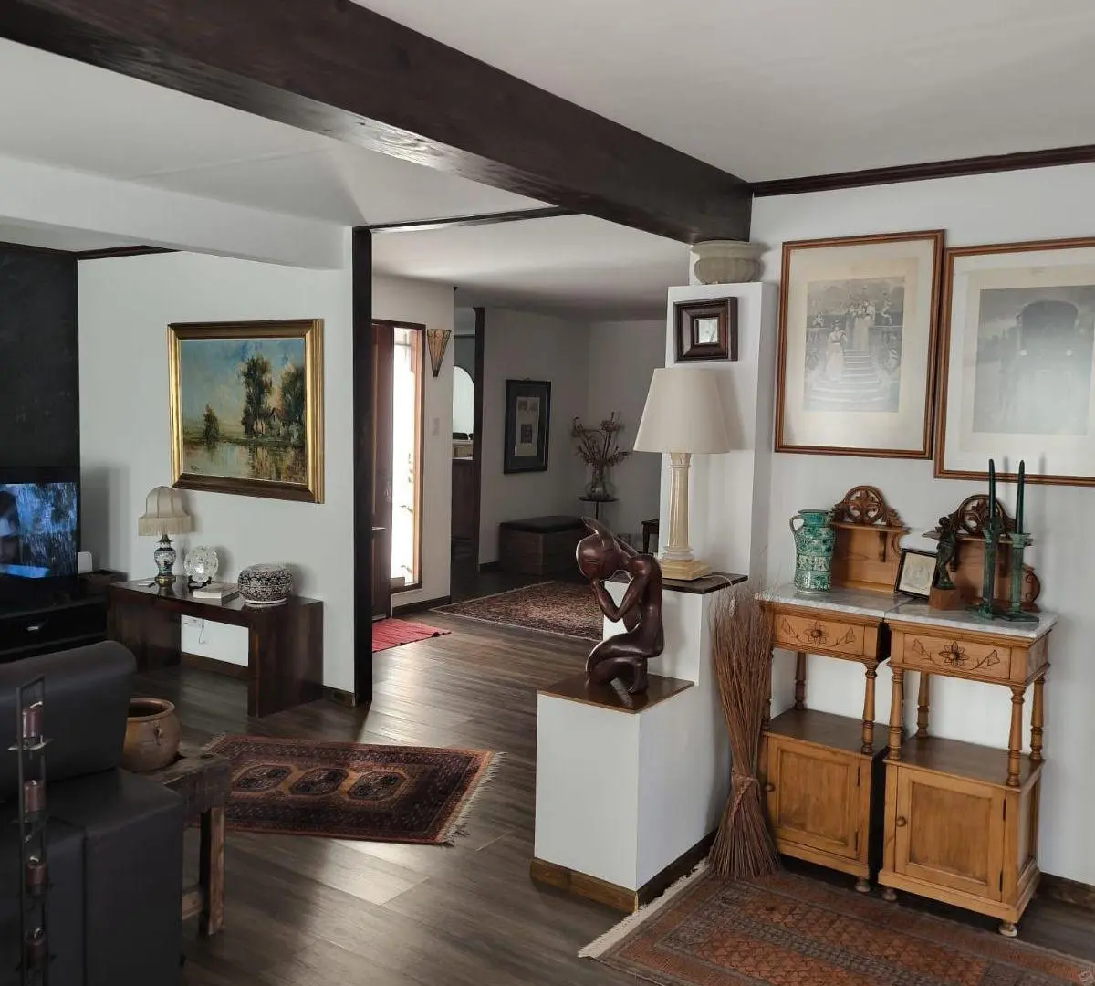 El Golf, B° Privado el Anglo - CASA DE CATEGORIA -3 DORM - VENTA 2