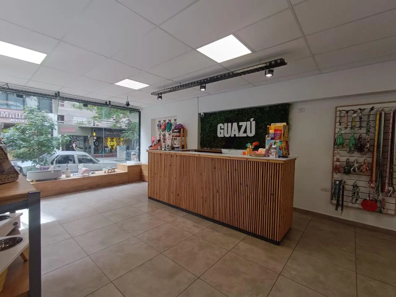 B° NVA CBA - OBISPO TREJO 825 - IMPORTANTE LOCAL - ALQUILER 1