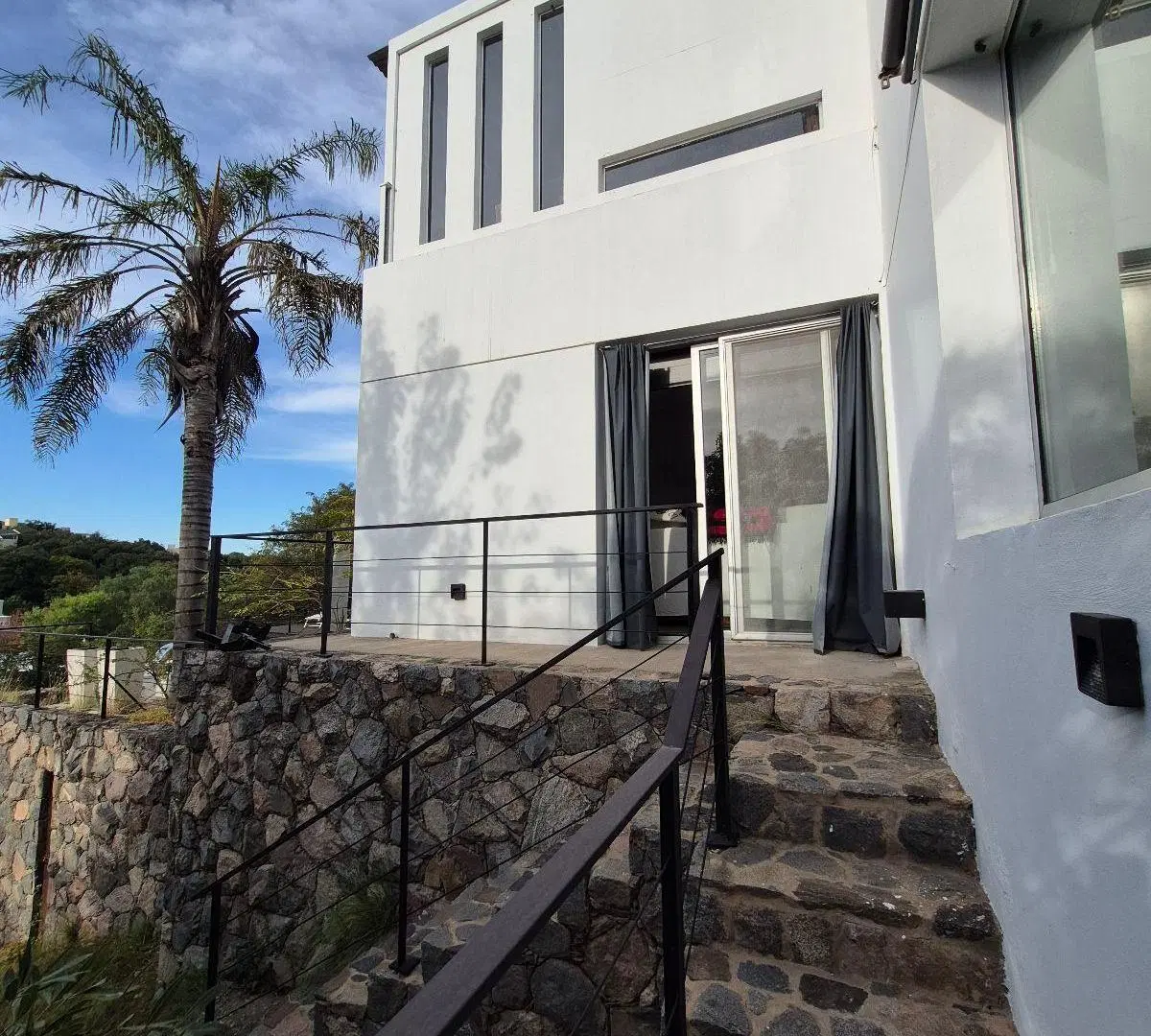 B° ESTANCIA Q2, MENDIOLAZA - CASA DE CATEGORIA-  VENTA 2