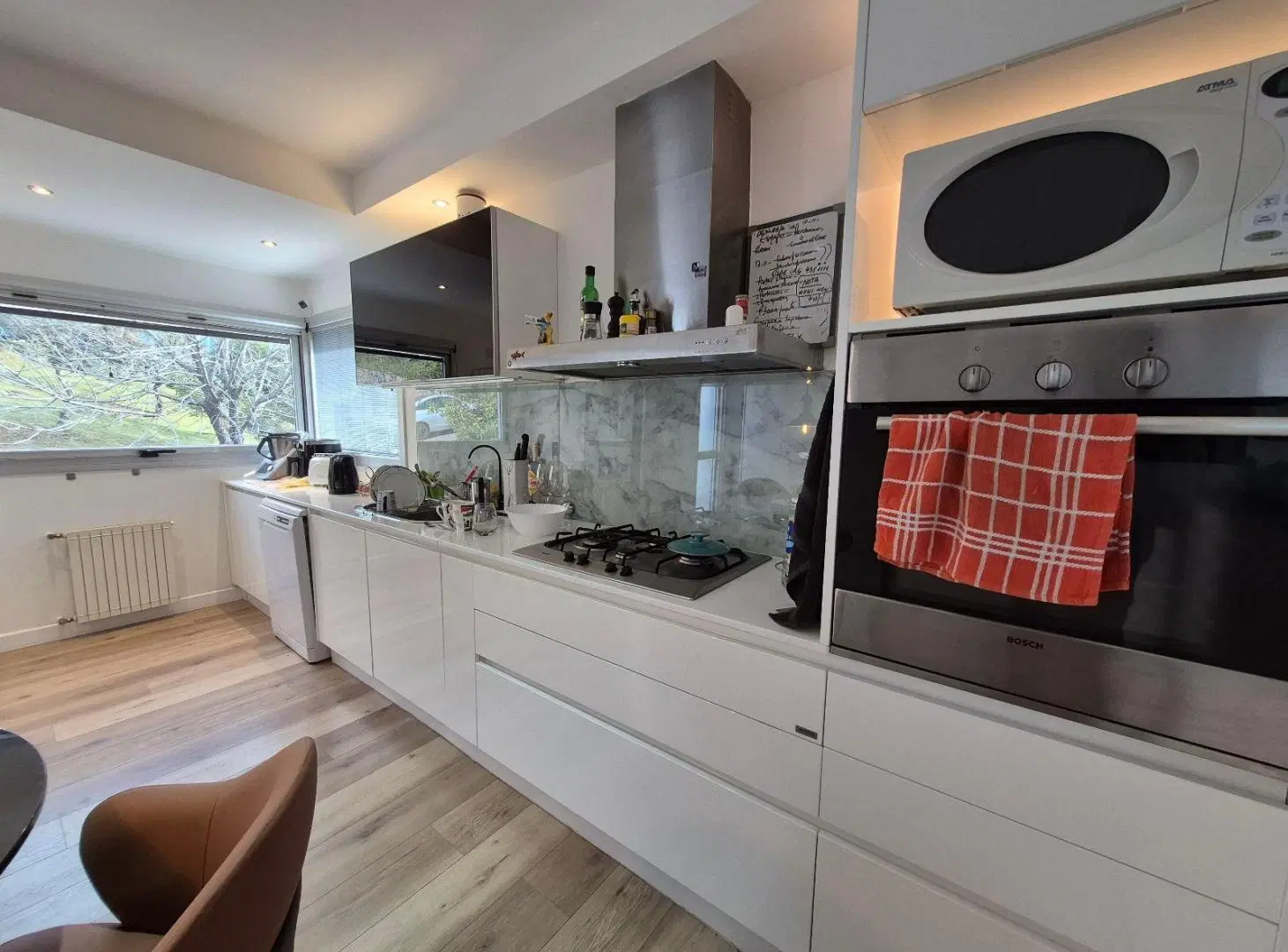 B° ESTANCIA Q2, MENDIOLAZA - CASA DE CATEGORIA-  VENTA 3