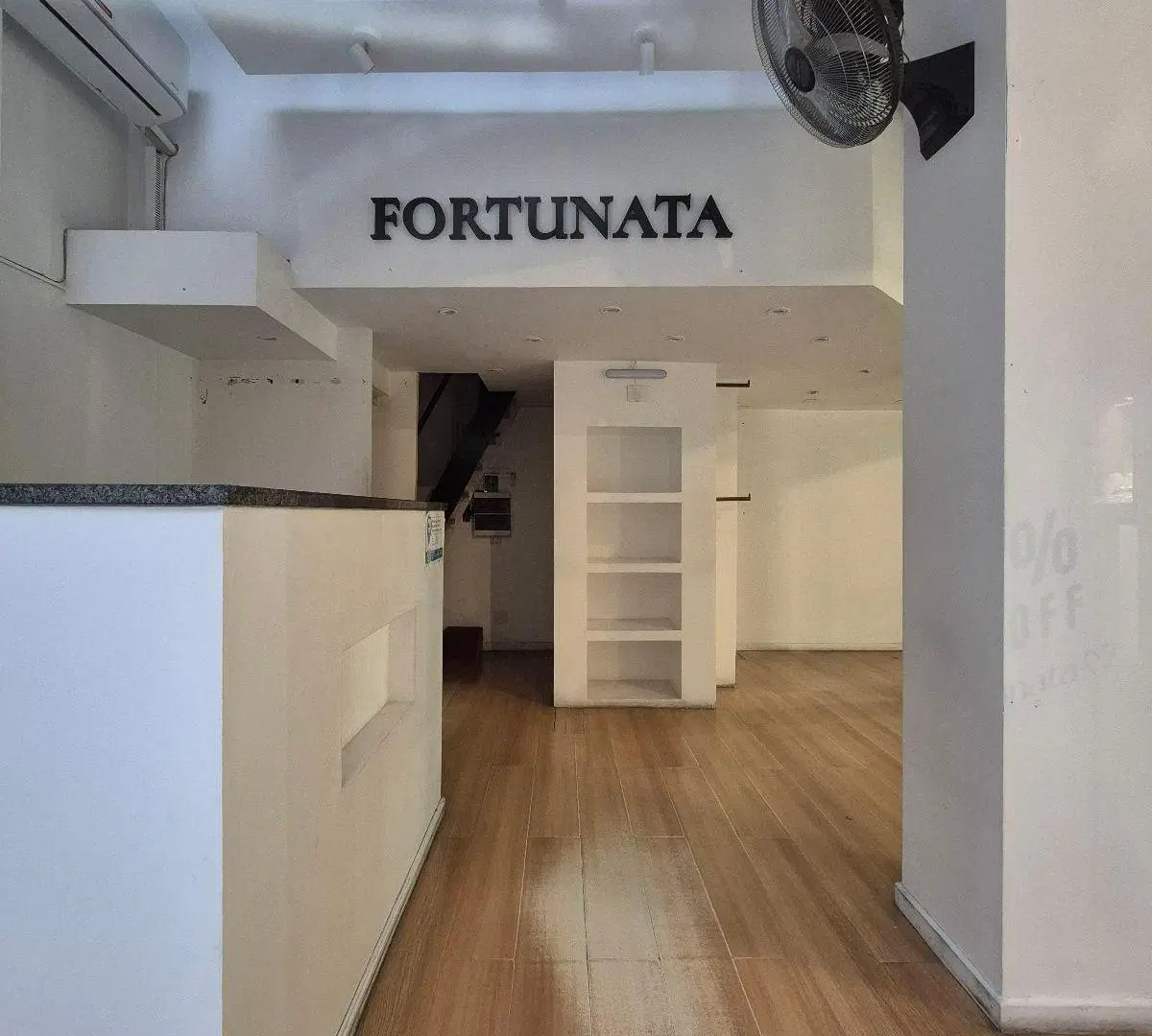 B° CENTRO- GALERIA REX -LOCAL- ALQUILER 5