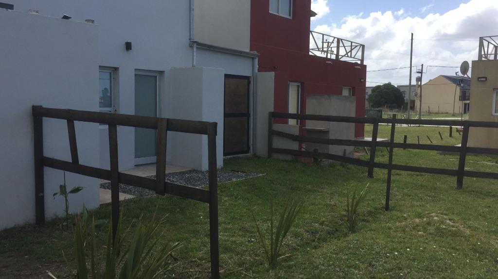 Duplex Camet Norte 4