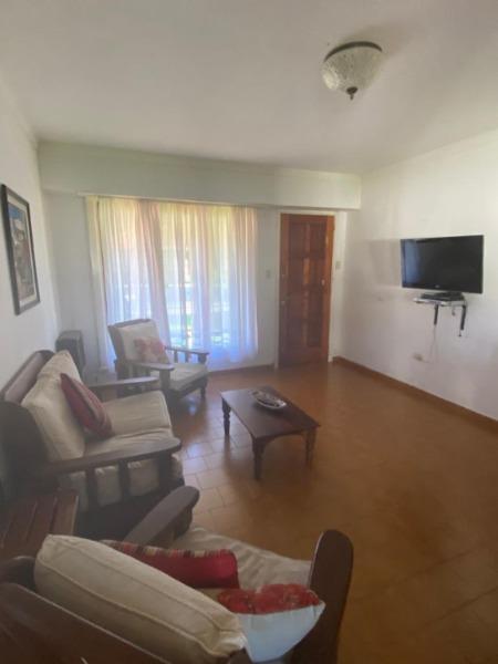 IMPECABLE CHALET DE 3 AMBIENTES Y LOFT JARDIN APTO CREDITO