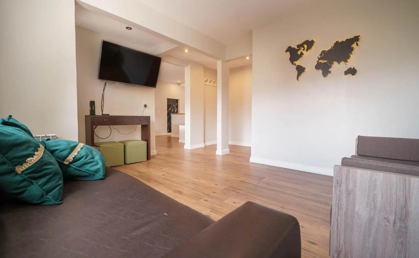 DUPLEX DE 4 AMBIENTES GARAGE RECICLADO ZONA ALDREY 5