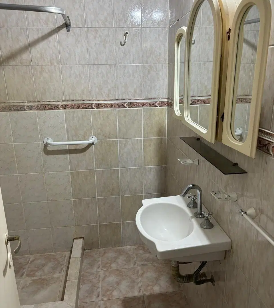 Casa en Alquiler en Villa Primera 5
