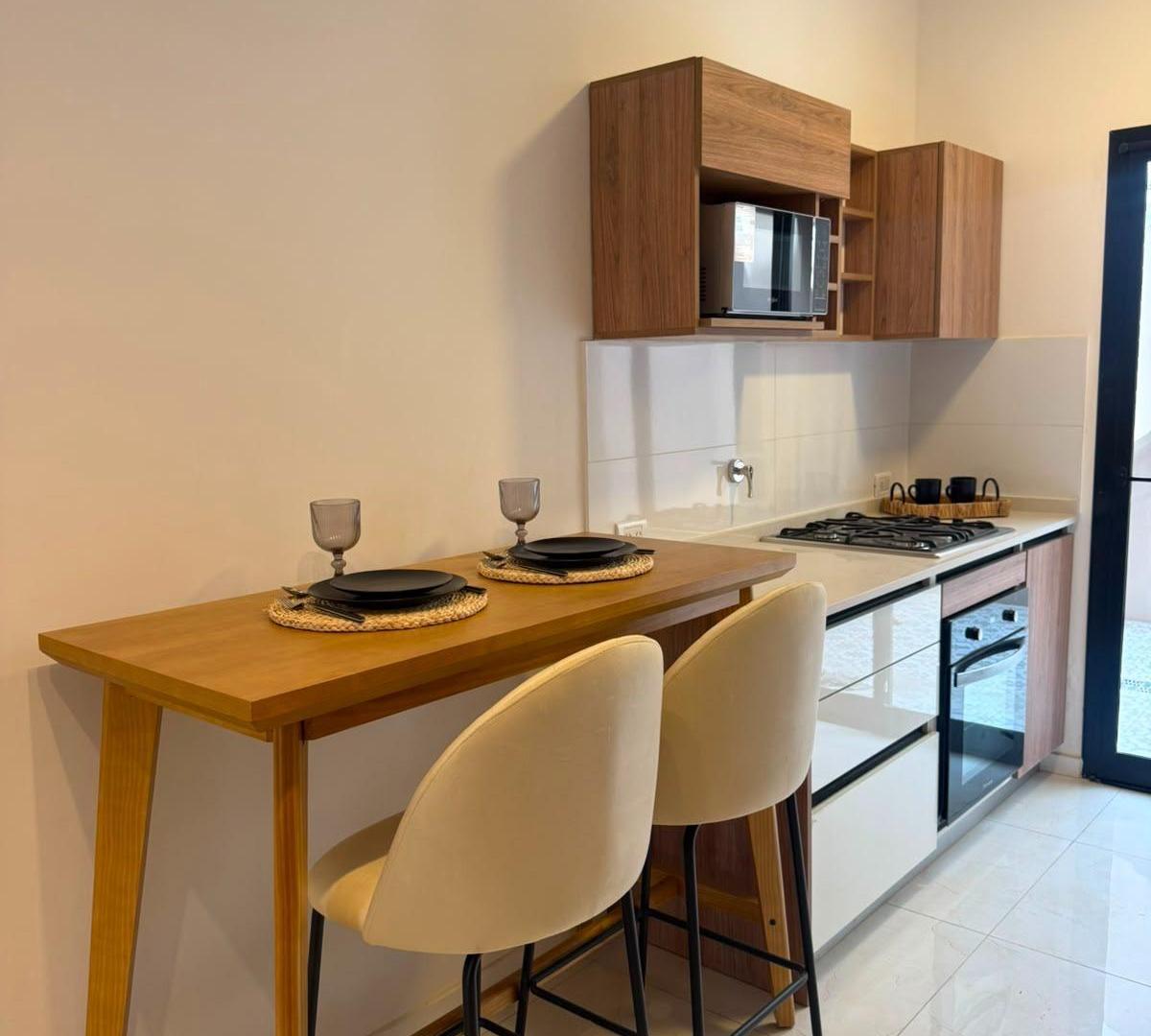 Foto de CHALET EN PH 4 AMBIENTES GARAGE PERLA NORTE, imagen 2