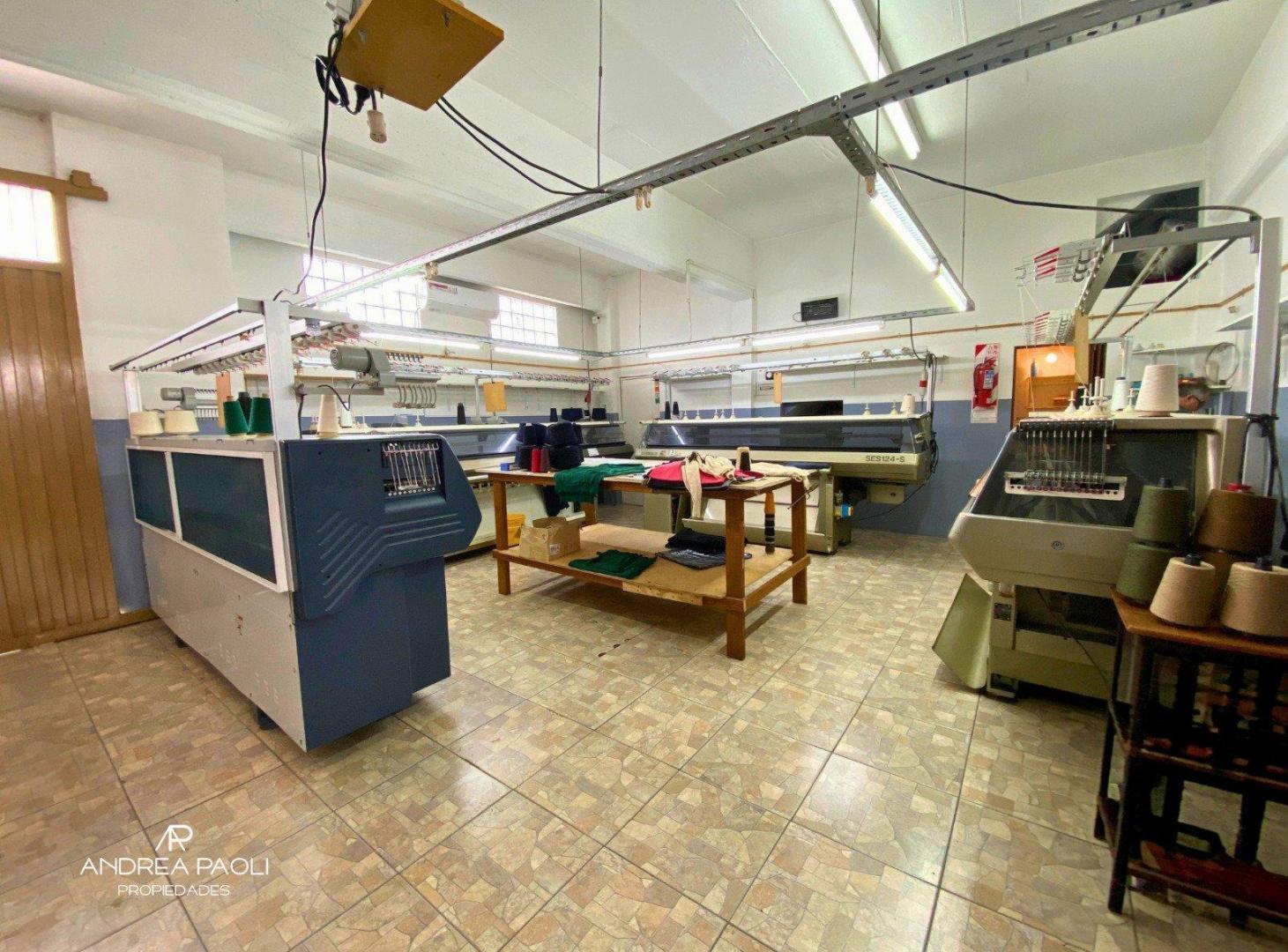 Foto de Deposito con oficinas y vivienda, imagen 3