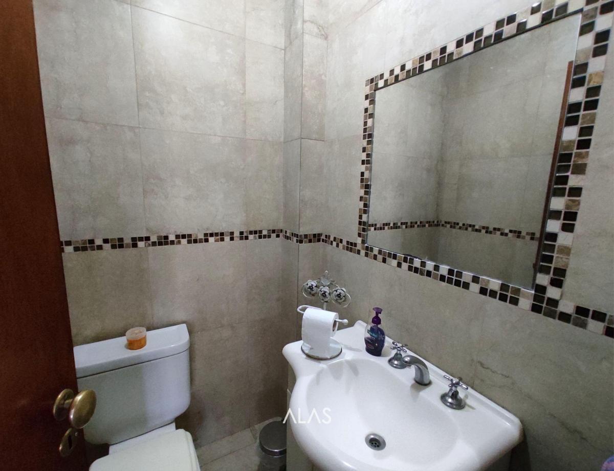 Casa en venta - Barrio Villa Eden - La Falda - A220