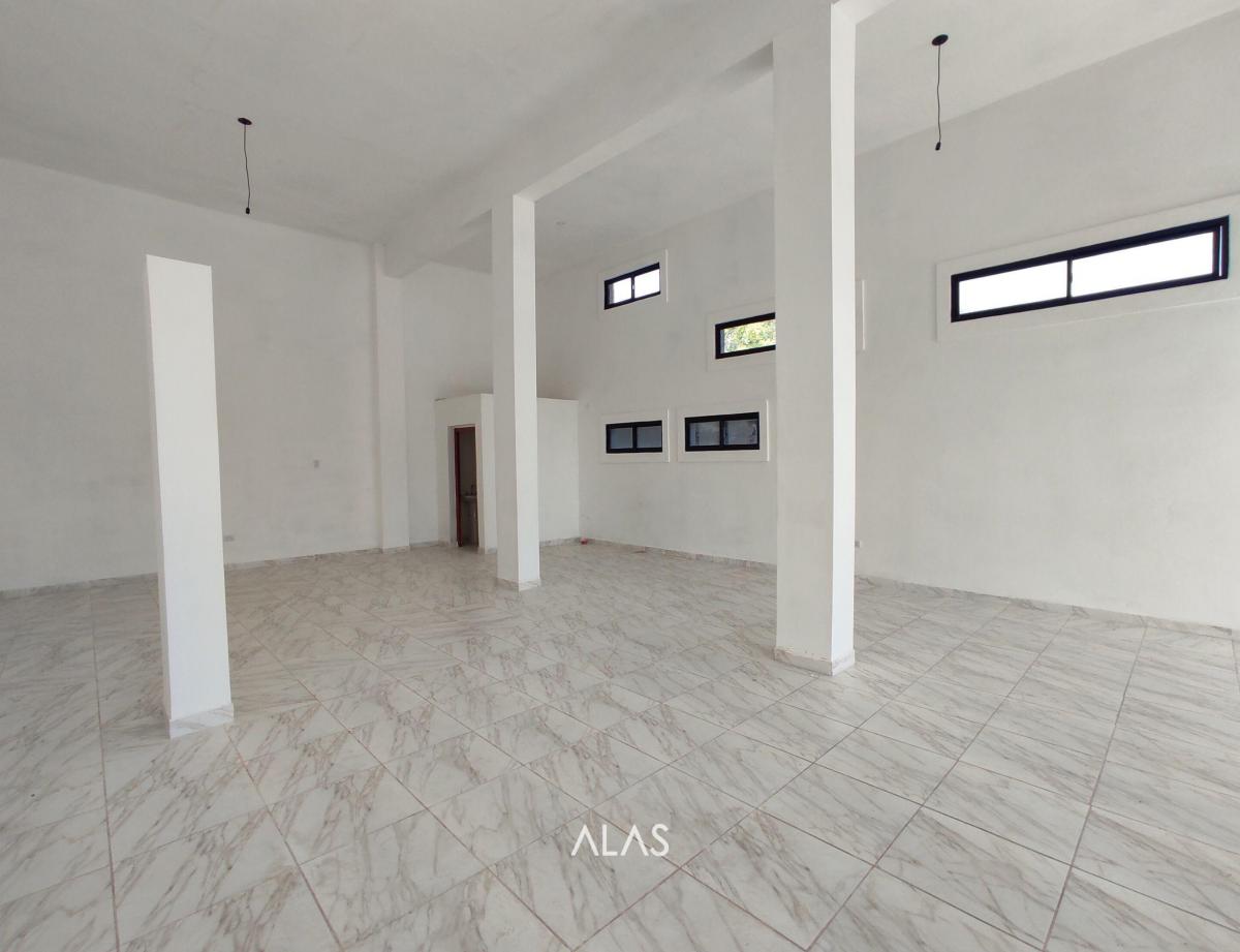 Local Comercial en Venta - Barrio Centro - La Cumbre - D130 1