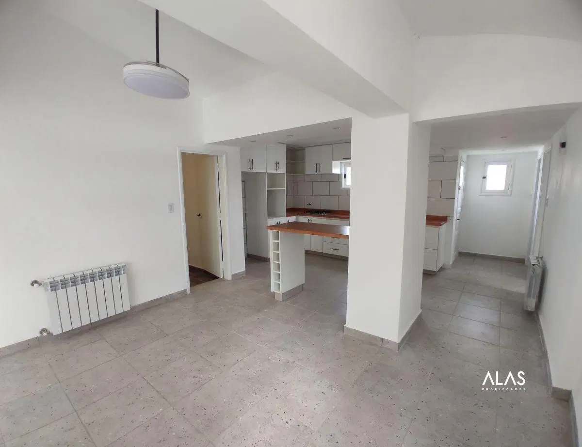 Casa de con 4 dormitorios en venta en Villa Eden, La Falda 3