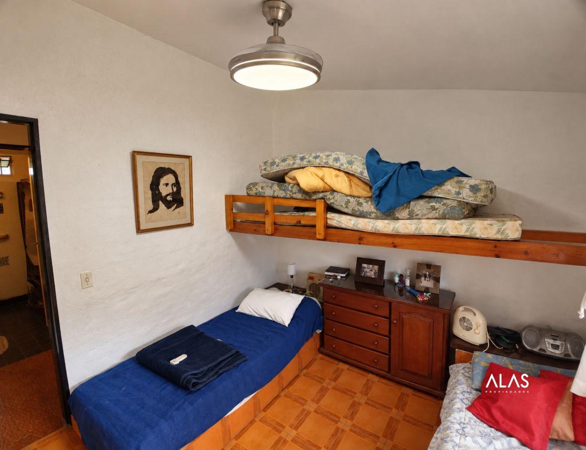 Foto de Casa Frente al Río San Antonio, 3 Dormitorios y Monoambiente, Mayu, imagen 4