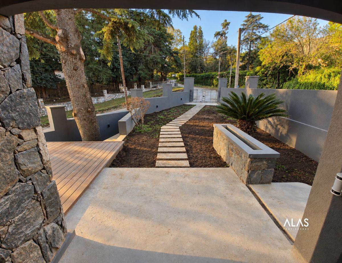 Foto de Casa reciclada a nueva en venta con piscina, vistas y excelente entorno, imagen 5