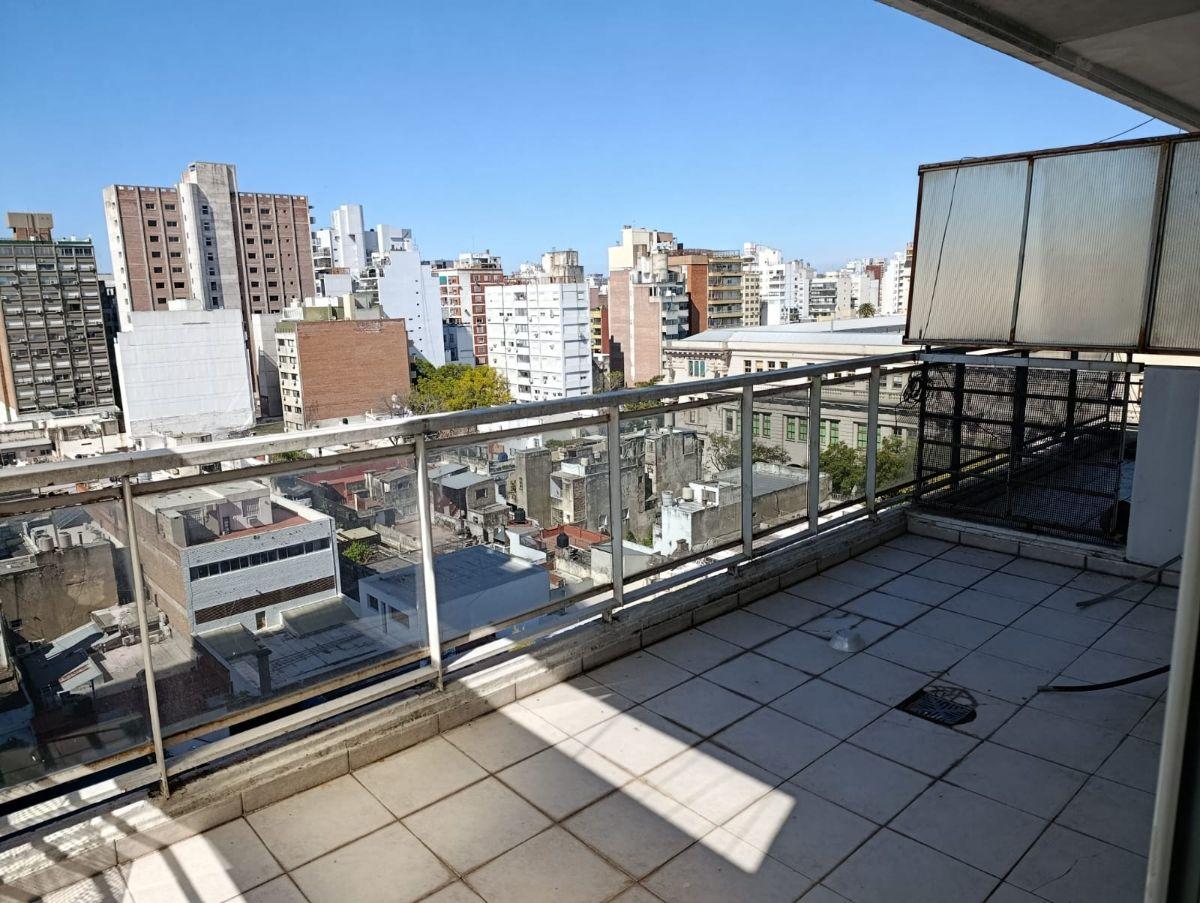 Foto de Monoambiente de categoría con balcón terraza | Centro, Moreno 545, imagen 4